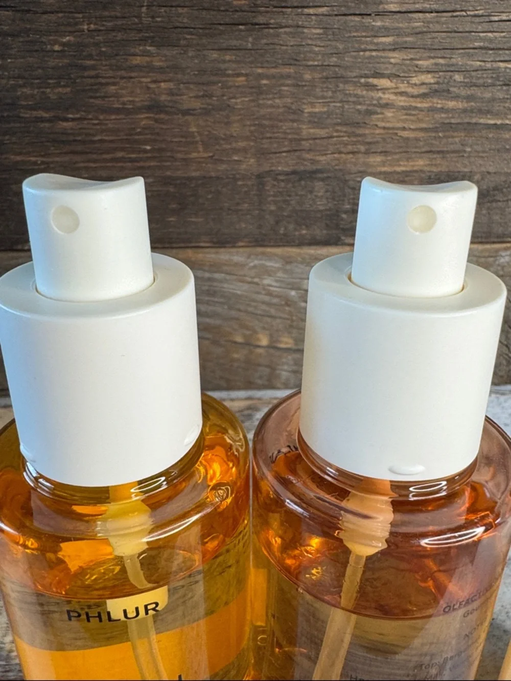 PHLUR Peach Skin + Caramel Skin Hydrating Hair & Body Mist — Peach - Picture 3 of 3